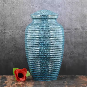 Urne de crémation en métal de première classe pour garder les cendres humaines Urne de crémation en gros Urnes funéraires haute vente plus récent par Falah Inter - Product Image 1