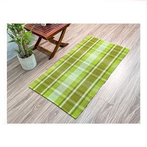 Compre alfombras de trapo personalizadas hechas de algodón 100% para uso doméstico Fabricación en India Precios al por mayor por exportadores - Product Image 1