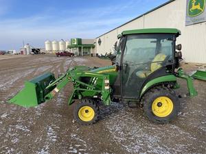 2024 johnn Deere 2025R | มือสอง johnn deeree 2025R พร้อมรถตักดินด้านหน้า - Product Image 2