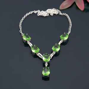 Collier solitaire en argent sterling 925 fait main pour enfants, avec pierre précieuse en améthyste verte en forme de poire, de haute qualité, à porter tous les jours, cadeau - Product Image 1