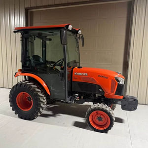 Envío Gratuito, Tractor de Ruedas Kubota B2650 Utilitario en Venta, 26Hp Diésel, Transmisión Hidrostática de 3 Velocidades, Aire Acondicionado, Calefacción, Radio, Joystick - Product Image 1