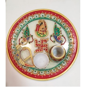 Plaques décoratives murales peintes à la main représentant des divinités hindoues, idéales pour la décoration intérieure, le salon, le temple et autres espaces. - Product Image 3