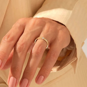 Impresionante Anillo de Oro de 10K con Diamante Moissanita de Corte Redondo, Perfecto para Bodas, Compromisos, Fiestas y Aniversarios, Regalo para Mujer - Product Image 4