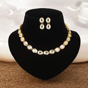 Conjunto de Joyería Clásico de Bollywood, Diseño Moderno, Largo, con Cristales de Estrás y Baño de Oro, Collar y Aretes, para Fiestas, Precio Bajo - Product Image 1