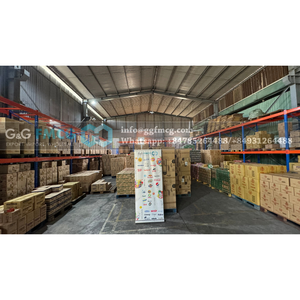 Omacheee Stewed Ribs With Fruits 115g propose des nouilles moelleuses dans un riche bouillon de côtes de porc sucré et savoureux avec une note fruitée subtile. - Product Image 6