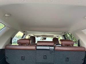 4Runner Limited 4x4 2024 ~4 900 Miles, Modèle de Fin de Série, Moteur V6, Non Modifié - Product Image 4