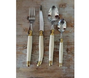 Modern Stylish Metal Cutlery Set for Fine Dining Polished Metal Cutlery Set for Home and Kitchen Flatware Set for Home - Product Image 3