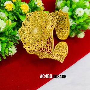 <b>Gold</b> Design <b>Gold</b> Plated Bangles Set. - Product Image 4