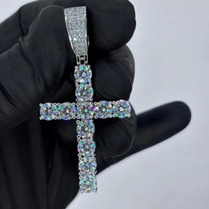 Colgante Cristiano Personalizado RB Gems, Estilo Hip Hop, Plata de Ley 925, Letra Inicial con Diamante de Laboratorio VVS, Moissanita, Oro Rosa Helado, para Mujer - Product Image 1