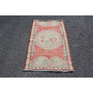 Petit tapis turc 2,9x5,1 pieds, tapis persan en laine rouge vintage - Product Image 1