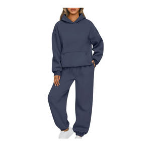 Prix d'usine en gros – Ensemble 2 pièces streetwear pour femme : sweat à capuche épais coupe classique - Product Image 3