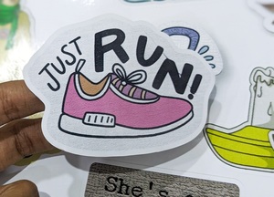 Pegatinas de Vinilo Personalizadas Ecológicas, Resistentes al Agua, Impresas con UV, Laminación Brillante, Gráficos de Personajes de Dibujos Animados, Alta Calidad - Product Image 2