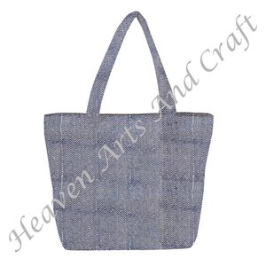 Bolso Acolchado Grande de Lona de Algodón para Mujer, Bolso Acolchado de Viaje con 2 Asas, Estampado de Bloque de Mano, Hecho a Mano - Product Image 5