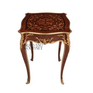 Juego de Mesa Clásico con Incrustaciones de Madera - Product Image 4