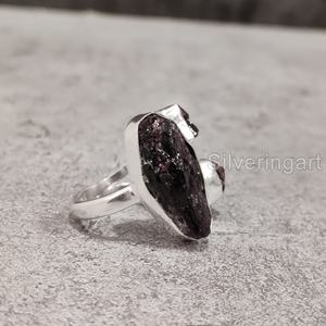 Bijoux en pierre brute bague pour femme grenat naturel pierre précieuse brute janvier pierre de naissance fête trois pierres fête 925 bague en argent Sterling - Product Image 1