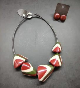 Collar de clavícula de bola acrílica/madera grande de colores mezclados de aspecto estético, collares de mujer con Cuentas grandes transparentes gruesas - Product Image 4