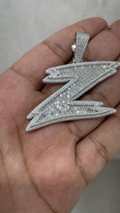 Collier personnalisé avec lettre Z plaqué or, argent 925, pendentif moissanite baguette, police hip hop, collier personnalisé avec nom, glacé, 6,2 carats - Product Image 2