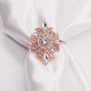 Forte demande attrayant or Rose cristal strass diamant rond de serviette pour mariage et fête décoration de Table - Product Image 1