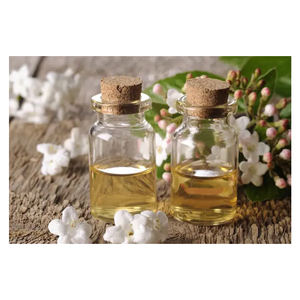 Aceite esencial orgánico de neroli para el cuidado del cuerpo Aceite puro de neroli Exportador global Suministro de aceite esencial aromático - Product Image 1