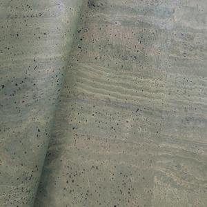 Tissu en liège vert de qualité supérieure, écologique, durable, texture douce, matériau naturel végétalien pour sacs, portefeuilles, artisanat, rembourrage, couture - Product Image 6