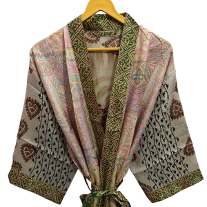 Kimono de Sari de seda pura, bata de Sari Vintage de peso ligero, vestido de fiesta de playa suave, Kimono de seda hecho a mano indio - Product Image 1
