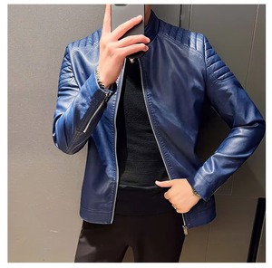 Chaqueta Varsity de Cuero Recubierto para Hombre, con Capucha, Corte Ajustado, Cuello Alto, Antiviento, con Cierre Diagonal en la Solapa, Estilo Motociclista - Product Image 5