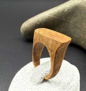 Anillo de Madera Maciza Personalizado al por Mayor para Hombre y Mujer, Último Modelo de Anillo Circular con Diseño de Ángel - Product Image 1