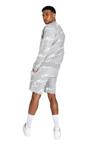 Ensemble confortable d'été pour homme : T-shirt col rond et short en coton, idéal pour l'entraînement, avec poches cargo. Service OEM ODM. - Product Image 6