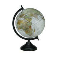 Globo terráqueo metálico de diseño intrincado que muestra texto alentador ideal para fines de decoración elegante del hogar y la Oficina