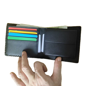 กระเป๋าสตางค์หนังแท้บุโพลีเอสเตอร์สำหรับผู้ชายไซส์ใหญ่ ป้องกัน RFID ด้วยคาร์บอนไฟเบอร์ ดีไซน์เนอร์ กระเป๋าใส่เหรียญและเงินสด - Product Image 4