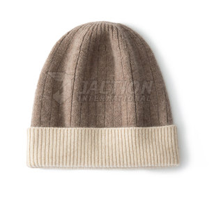 Gorro de Jacquard de invierno cálido de tamaño adulto Diseño de servicio OEM Gorro de gorros personalizado de nuevo estilo cálido suave - Product Image 1