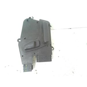 Bouton de réglage du siège MERCEDES Classe R W251 côté droit A1648201410 (05>) - Product Image 1