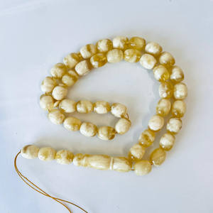ลูกประคำอิสลามสีเหลืองธรรมชาติและสีขาว, อำพัน, 39 เม็ด - Product Image 1