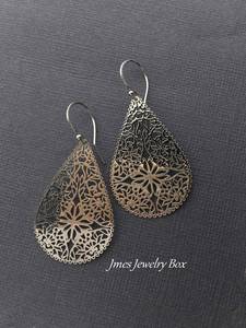 Collier ras du cou en perles faites à la main, perles lisses de 8 mm, bijoux perlés avec élégantes créations en pierre, taille personnalisée, artisanat MS - Product Image 5