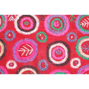 Tapis vintage, tapis turc 3,7x3,4 pieds, tapis Kilim imprimé animaux rouge et vert - Product Image 5