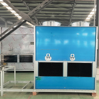 Tour de refroidissement à circuit fermé pour la protection des conduites, destinée au refroidissement des machines de moulage sous pression