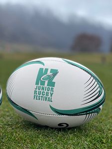 Pelota de entrenamiento de Rugby con agarre súper fuerte de alta calidad, tamaño 3, Material de goma duradero para todo tipo de clima para entusiastas de los deportes - Product Image 2