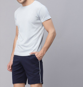Conjunto deportivo transpirable de verano para hombre, diseño personalizado, de alta calidad, 100% algodón, camiseta y pantalones cortos. - Product Image 4