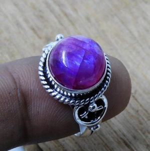 925เพชรรูปวงรีสีชมพูรุ้งแหวนพลอยเงินสเตอร์ลิงทำด้วยมือเครื่องประดับอัญมณี June ของขวัญที่สมบูรณ์แบบสำหรับเธอ - Product Image 6