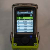 Analyseur XRF portatif Niton XL5 Plus d'occasion pour le test des catalyseurs avec contacts électriques et matériaux de contact