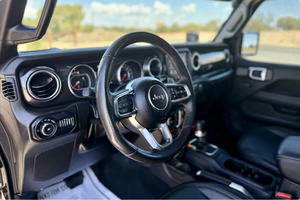 LISTO PARA CONDUCIR - USADO, VOLANTE A LA IZQUIERDA |   CONDUCCIÓN DERECHA |   Jeep Wrangler Unlimited Rubicon 392 2022 - Product Image 4