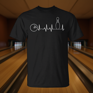 Camiseta con gráfico de latido del corazón para entrenador de equipo de bowling - Product Image 3