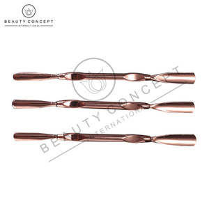 Empujador de cutículas de uñas de color dorado Limpiador de uñas de acero inoxidable sostenible Tarifa al por mayor Mejor proveedor Empujador de cutículas para el cuidado de las uñas - Product Image 2