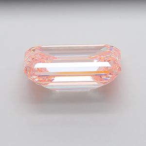 เพชรทรงเอเมอรัลด์ คัต แฟนซี อินเทนส์ พิงค์ โรส สวยงาม 15.91 กะรัต VVS2 ผลิตในห้องปฏิบัติการ ได้รับการรับรองจาก IGI - Product Image 3