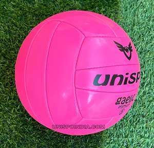 Fútbol gaélico PROFESIONAL PREMIUM personalizado hecho de goma SYN, calidad de partido de Fútbol GAA. - Product Image 2