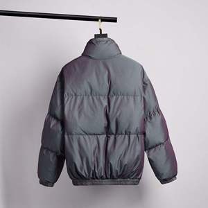 Diseño personalizado Unisex Puffer Bomber chaqueta de talla grande Reversible lona impermeable a prueba de viento cuello cierre de cremallera para uso al aire libre - Product Image 4