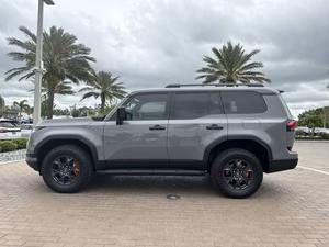 2024 Lexus GX 550 Overtrail + 4dr SUV 4WD (3.4L 6cyl Turbo 10A) - Product Image 2