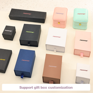 Collana con Ciondolo Personalizzato in Acciaio Inox Placcato Oro con Nome per Ragazze, Gioielli alla Moda con Catena a Maglie per Donne, Vendita all'Ingrosso - Product Image 4