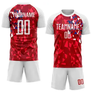 顶级趋势定制足球制服升华足球衬衫与100% 聚酯材料足球制服