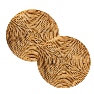 Tendance du moment : assiettes de présentation en rotin tissé, sets de table tissés à la main, accessoires de table pour décoration de table bohème - Product Image 1